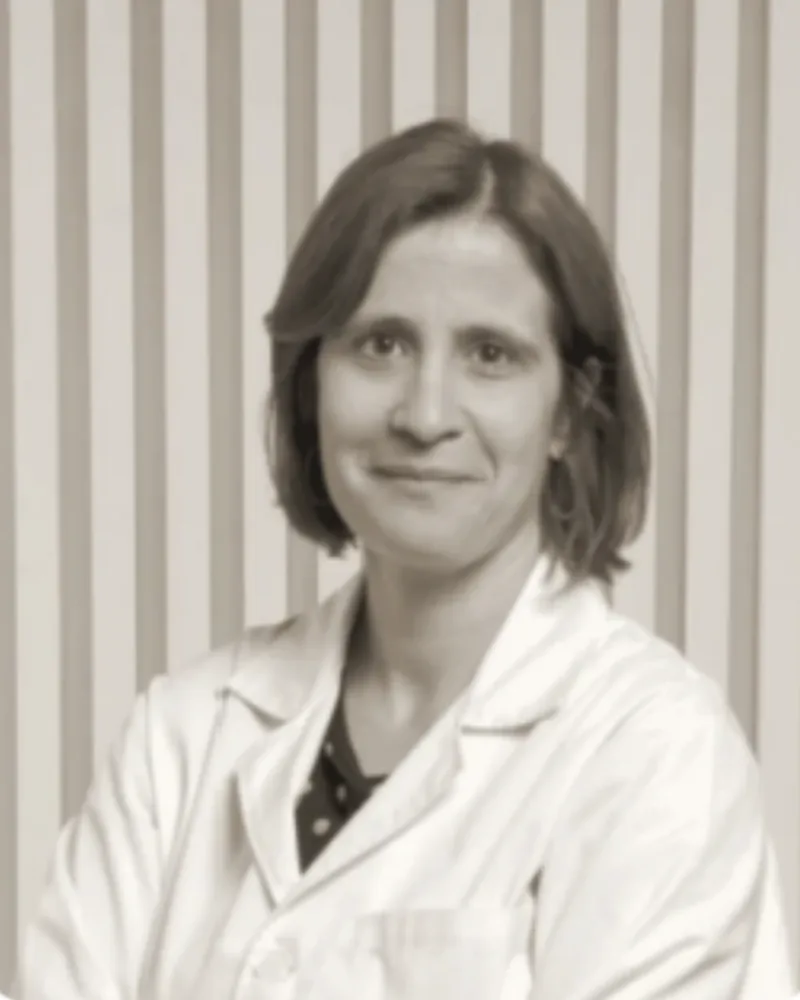 Dra. Raquel Carvalho, endocrinologista na Clínica Ana Silva Guerra